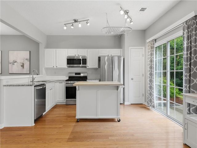 3810 Timbercreek Circle, Roswell, GA 30076