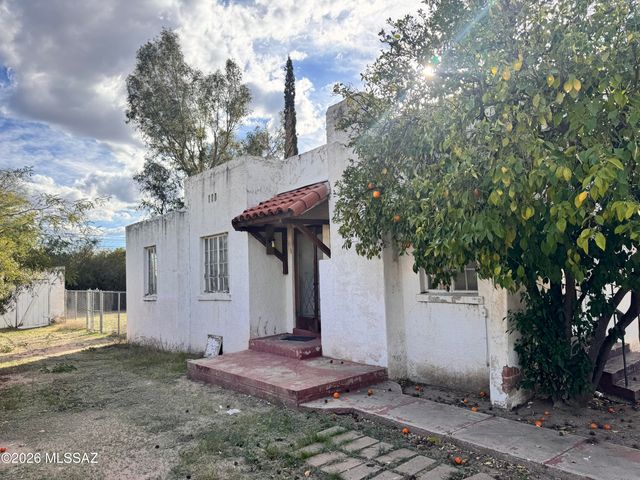 2328 E Hawthorne Street, Tucson, AZ 85719