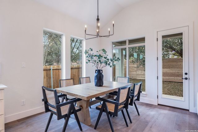 1751 Oakmont Cir, New Braunfels, TX 78132