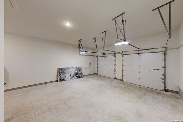 1751 Oakmont Cir, New Braunfels, TX 78132