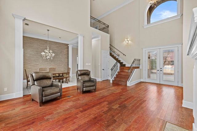 126 Calais Drive, Maumelle, AR 72113