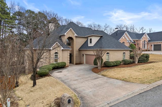 126 Calais Drive, Maumelle, AR 72113