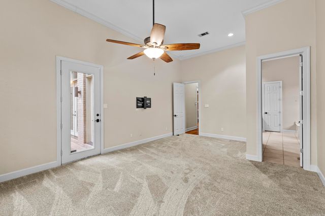 126 Calais Drive, Maumelle, AR 72113