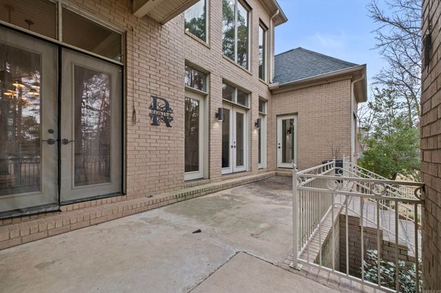 126 Calais Drive, Maumelle, AR 72113