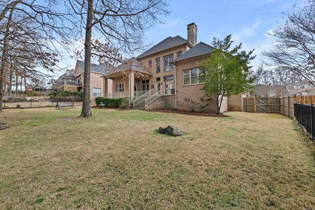 126 Calais Drive, Maumelle, AR 72113