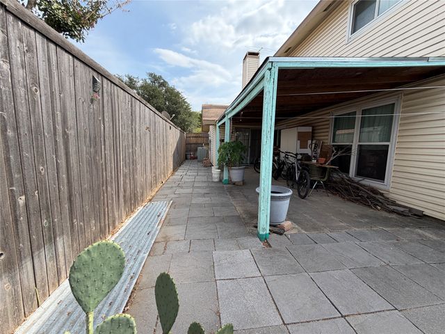 737 Ticonderoga Drive, Garland, TX 75043