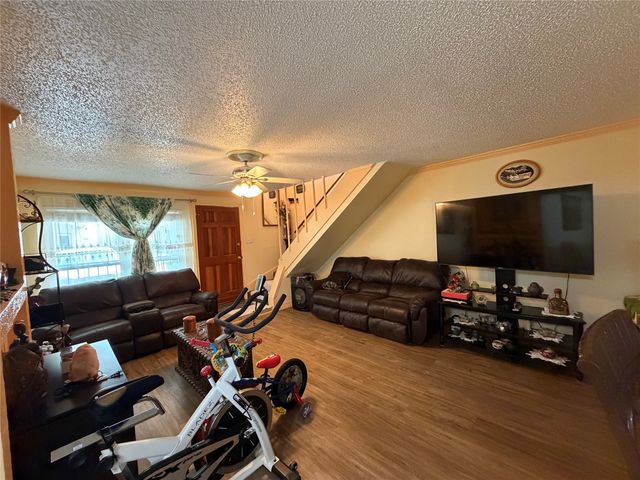 737 Ticonderoga Drive, Garland, TX 75043