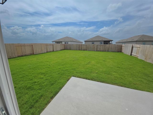 12812 Kentucky Warbler DR, Buda, TX 78610