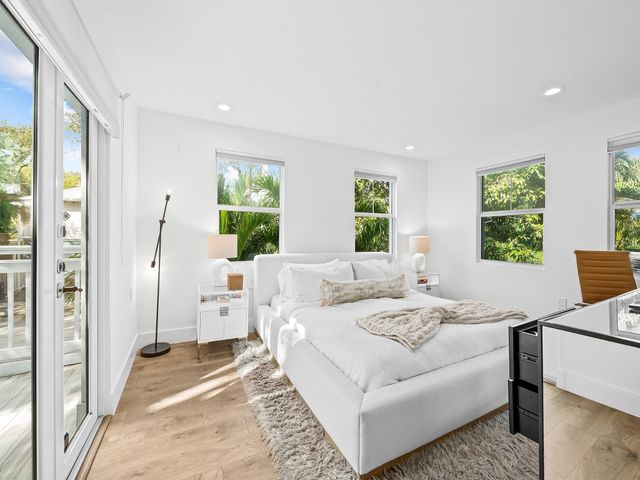 304 Seminole Avenue, Fort Lauderdale, FL 33312