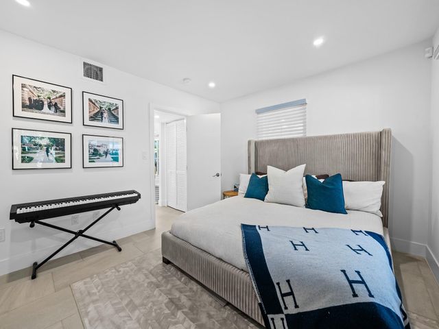 304 Seminole Avenue, Fort Lauderdale, FL 33312