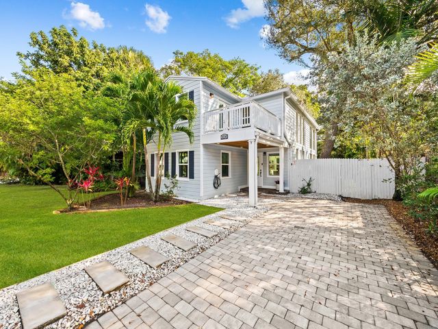 304 Seminole Avenue, Fort Lauderdale, FL 33312