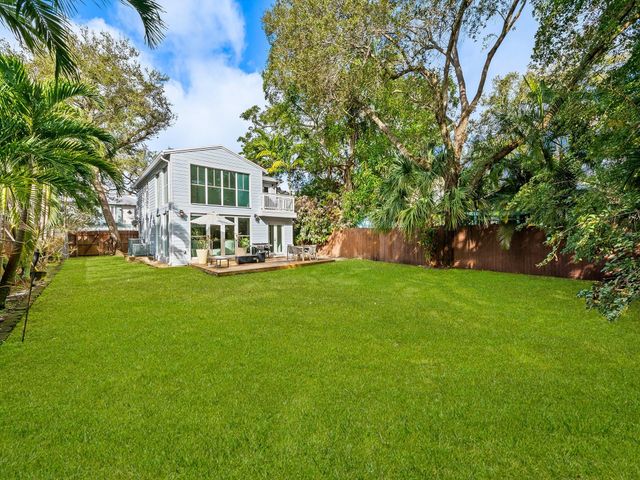 304 Seminole Avenue, Fort Lauderdale, FL 33312