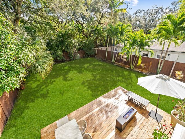 304 Seminole Avenue, Fort Lauderdale, FL 33312