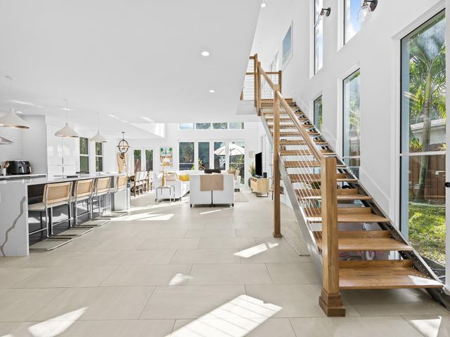 304 Seminole Avenue, Fort Lauderdale, FL 33312