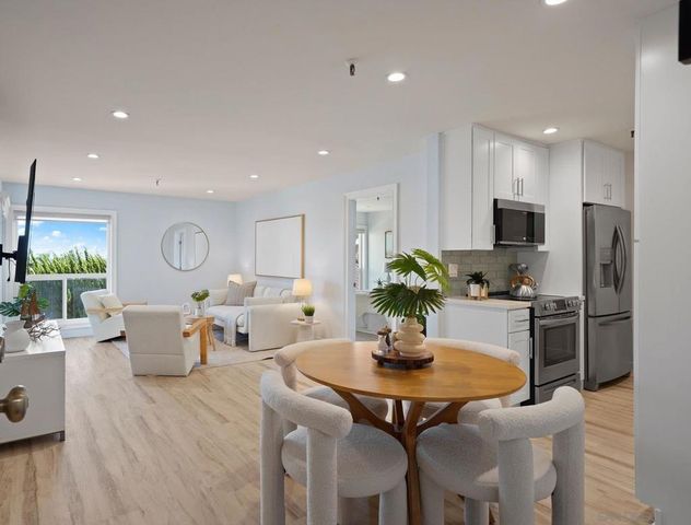 4730 Noyes ST 106, San Diego, CA 92109