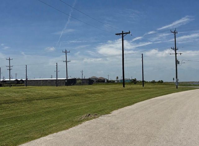 980 Copacabana Drive, Crystal Beach, TX 77650
