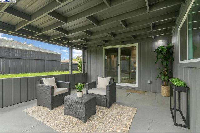 1300 Cavallo Rd, Antioch, CA 94509