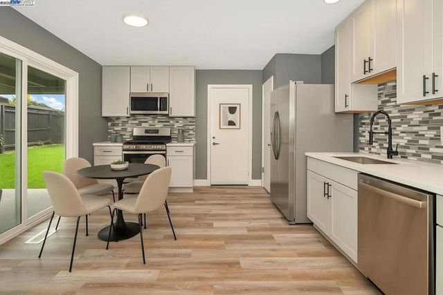 1300 Cavallo Rd, Antioch, CA 94509