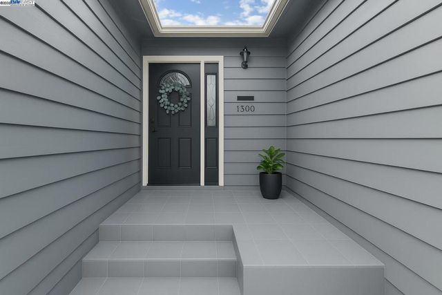 1300 Cavallo Rd, Antioch, CA 94509