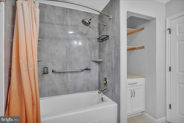 428 PARDEE BLVD, Browns Mills, NJ 08015