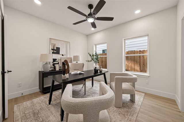 1105 Wilson St, Houston, TX 77019