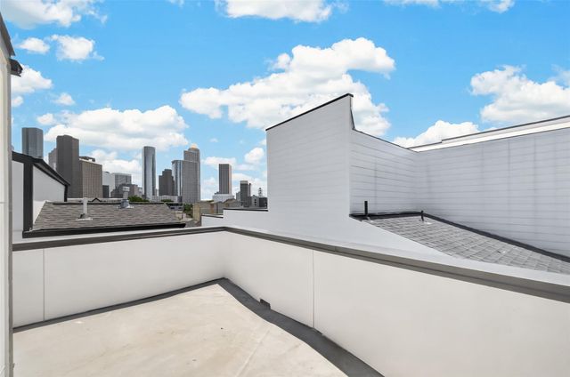 1105 Wilson St, Houston, TX 77019