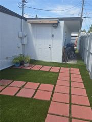 20601 SW 116th Rd B, Miami, FL 33189