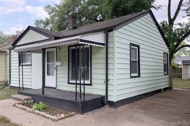 712 E Lincoln Avenue, Madison Heights, MI 48071
