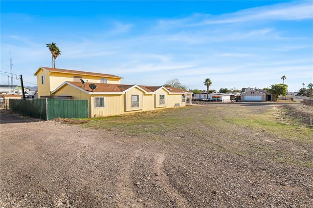 441 Emery Drive, Bullhead City, AZ 86442