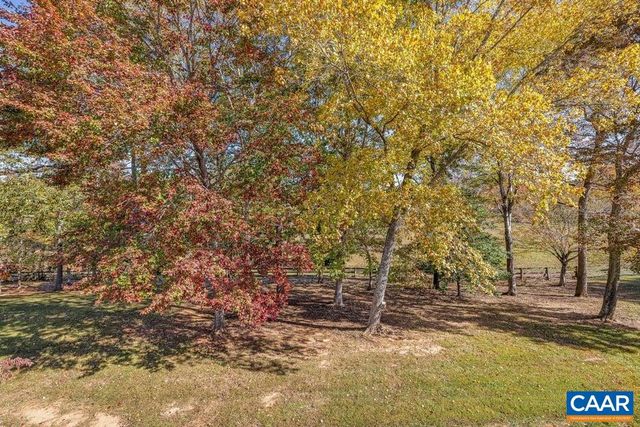 79 HIDDEN VALLEY CT, Palmyra, VA 22963