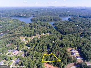 3703 Lakeview Drive, Gainesville, GA 30501