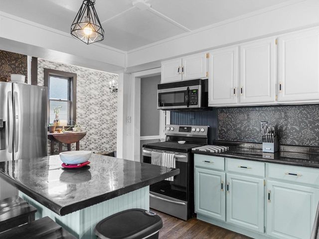 1610 S 11th Street, Sheboygan, WI 53081