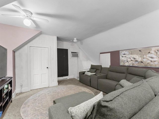 1610 S 11th Street, Sheboygan, WI 53081