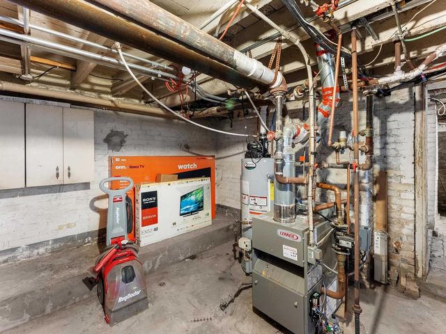 1610 S 11th Street, Sheboygan, WI 53081