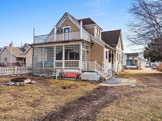 1610 S 11th Street, Sheboygan, WI 53081