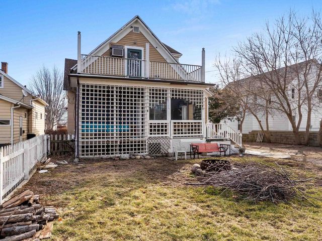 1610 S 11th Street, Sheboygan, WI 53081