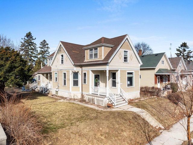 1610 S 11th Street, Sheboygan, WI 53081