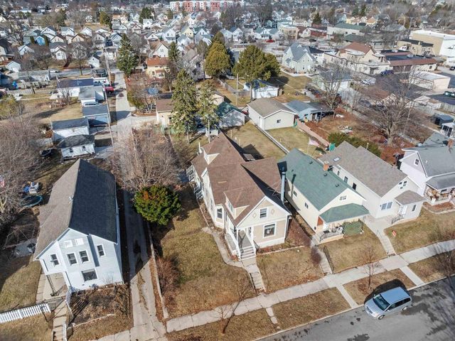 1610 S 11th Street, Sheboygan, WI 53081