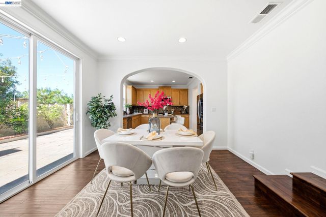 9804 Belladonna Dr, San Ramon, CA 94582