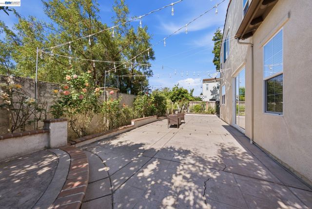 9804 Belladonna Dr, San Ramon, CA 94582