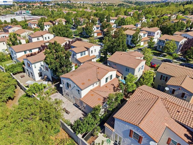 9804 Belladonna Dr, San Ramon, CA 94582