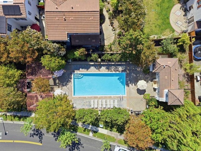 9804 Belladonna Dr, San Ramon, CA 94582
