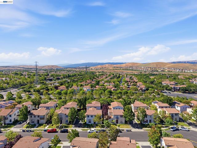 9804 Belladonna Dr, San Ramon, CA 94582