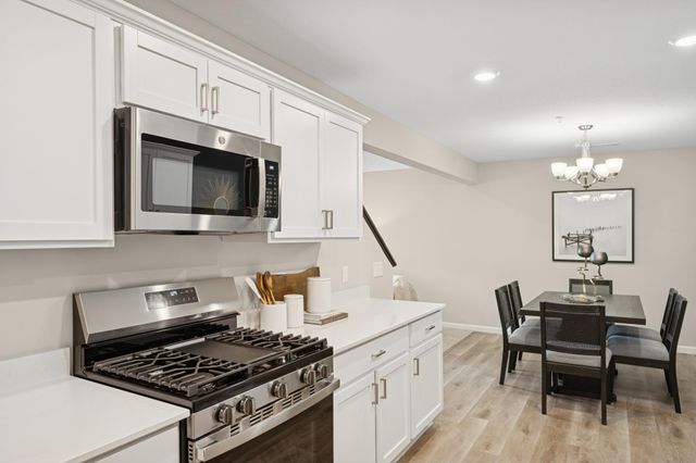 8856 Meadowcrest Drive NE, Monticello, MN 55328