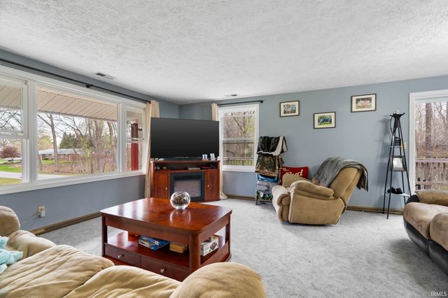 8277 Timber Lane, Lafayette, IN 47905