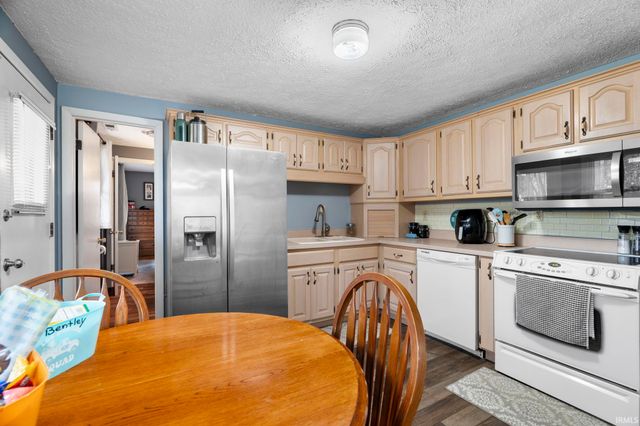 8277 Timber Lane, Lafayette, IN 47905