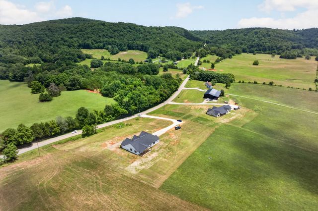 4221 Gum Springs Mountain Rd, Sparta, TN 38583