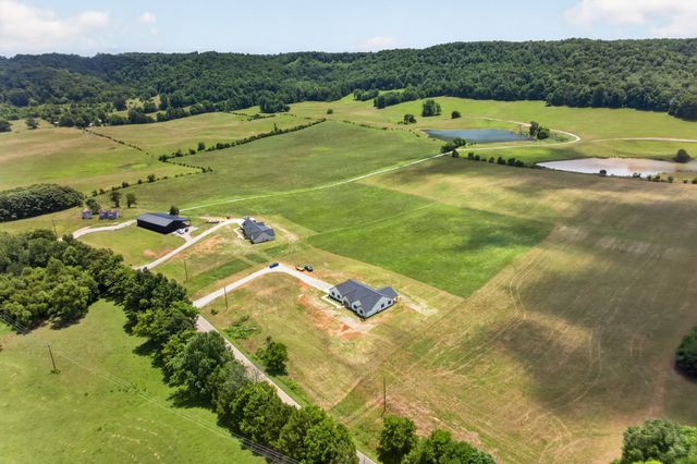 4221 Gum Springs Mountain Rd, Sparta, TN 38583
