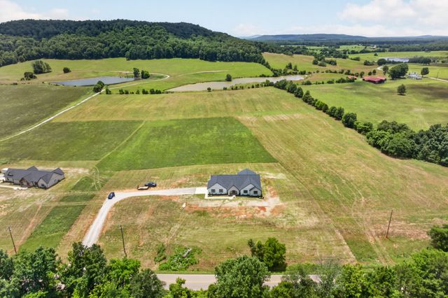 4221 Gum Springs Mountain Rd, Sparta, TN 38583
