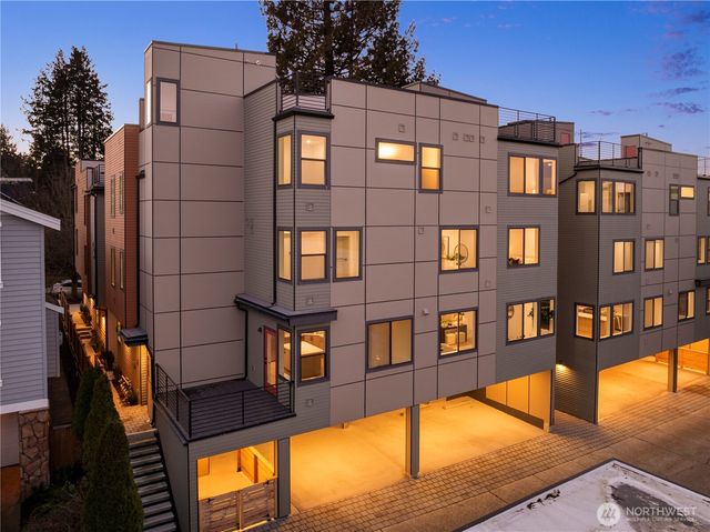 6538 D Latona Avenue NE, Seattle, WA 98115